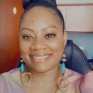 Meet your Posher, Terra